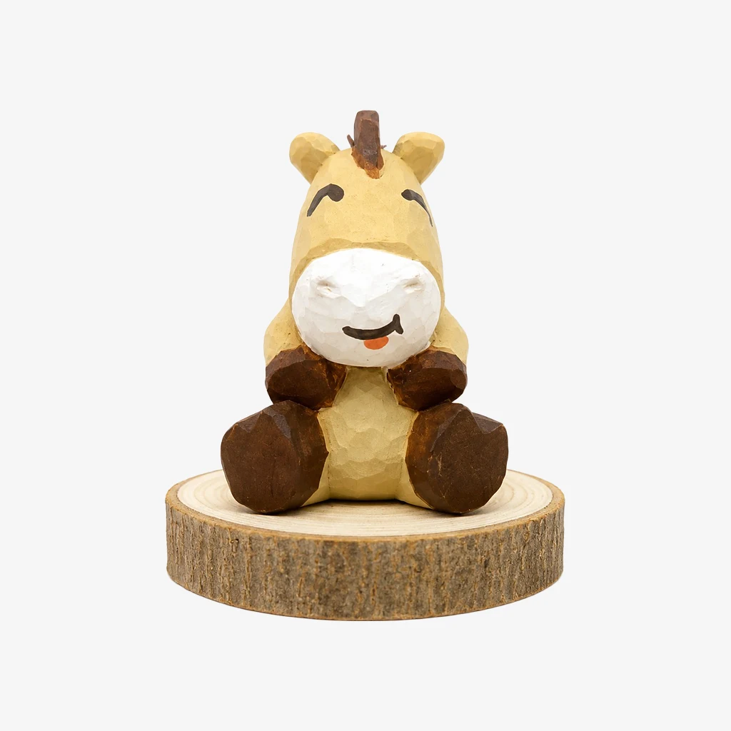 Figuritas de animales de madera talladas a mano