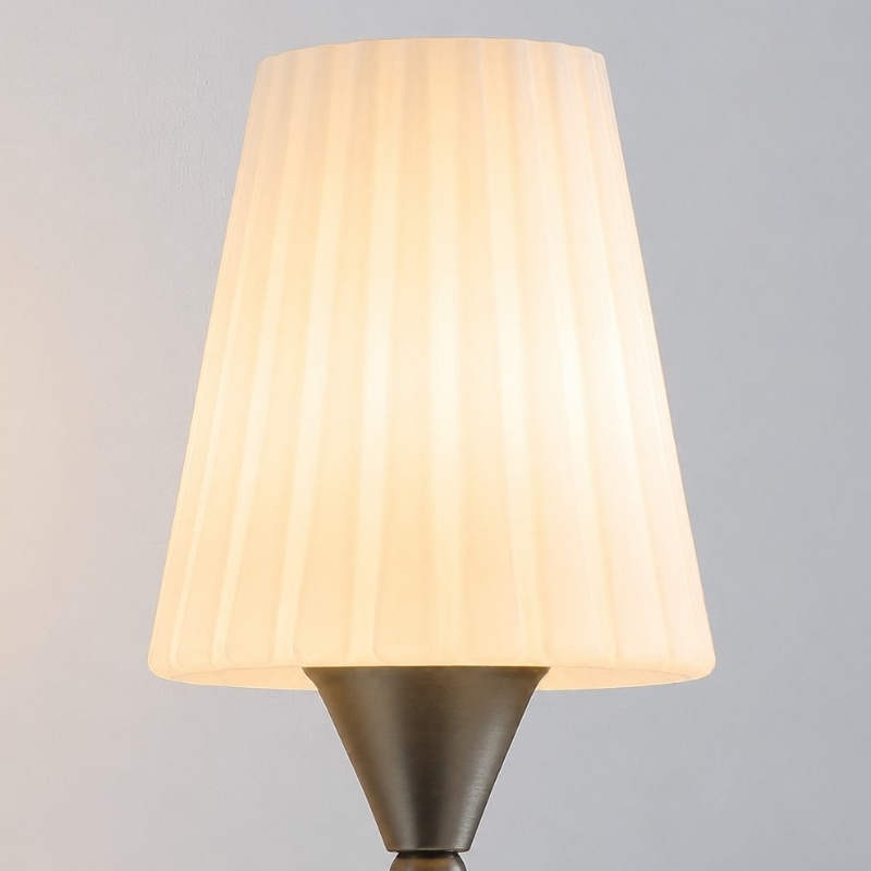 Pleated glass shade