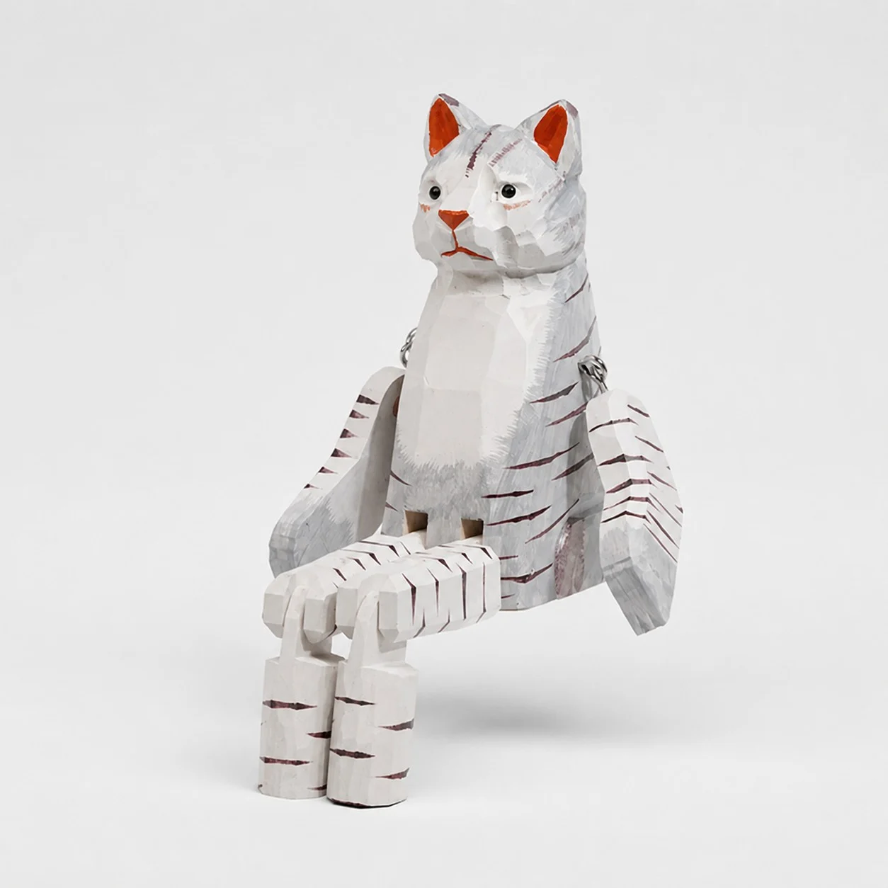 Adorno de gato de madera tallado a mano